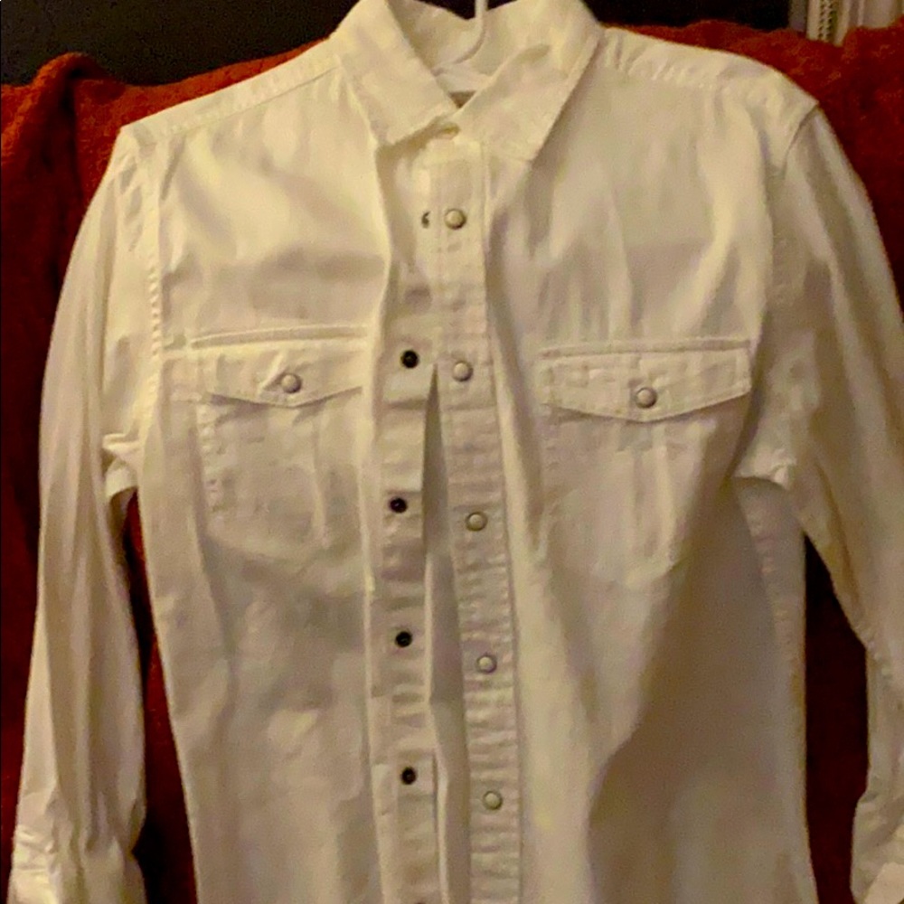 NWOT, Mossimo white metal button up shirt.  New!